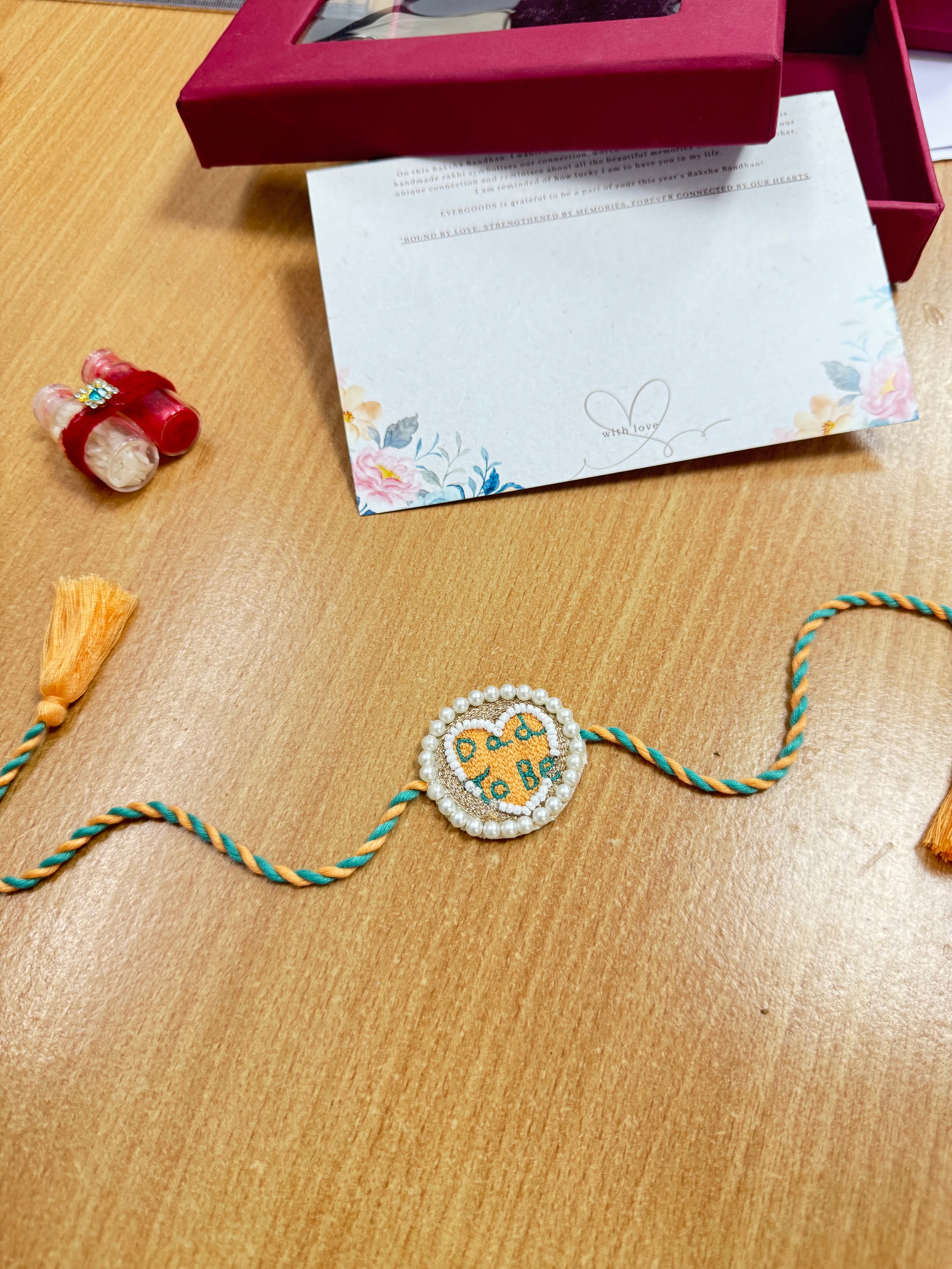 Parents To Be- Rakhi Set
